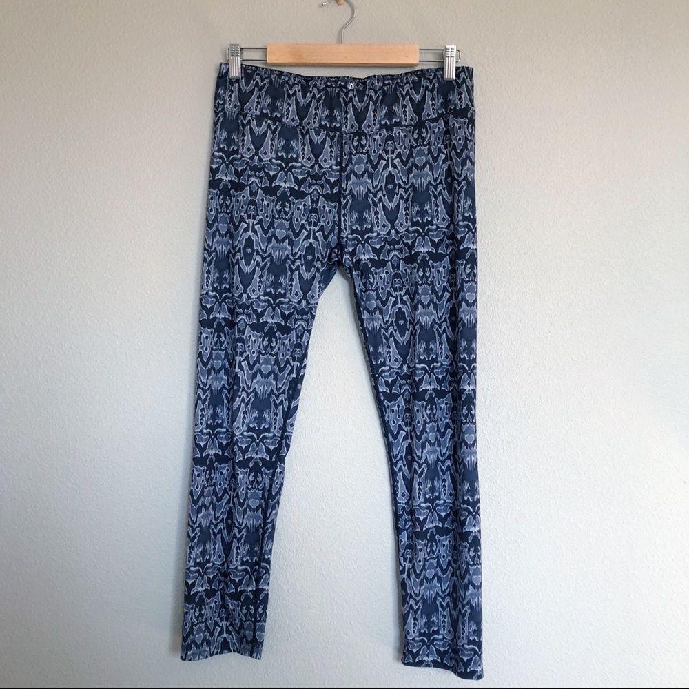 PrAna 3/4 Length Yoga Pants/Leggings, Size Large
